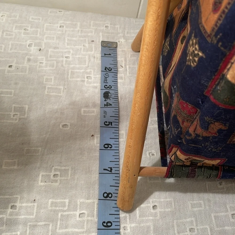 Sewing Camel Ethnic Cloth Print Pocket Yarn Storage Wooden
